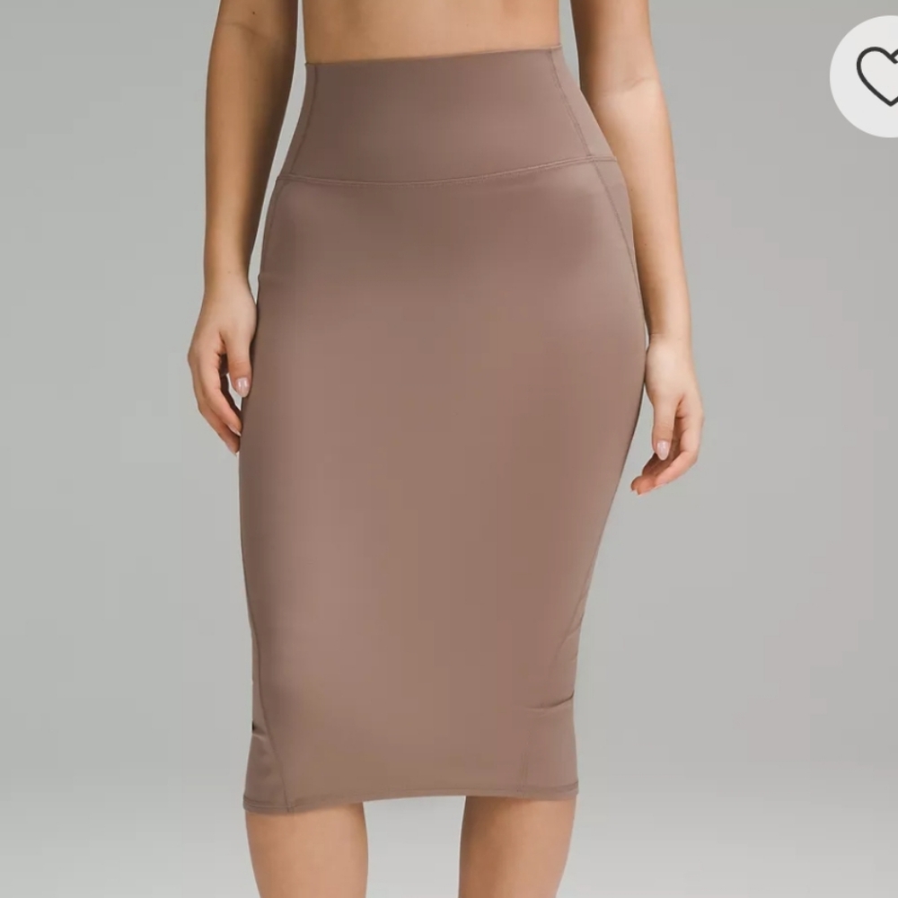 Lululemon Nulu Slim-Fit High-Rise Midi Skirt In Taupetastic